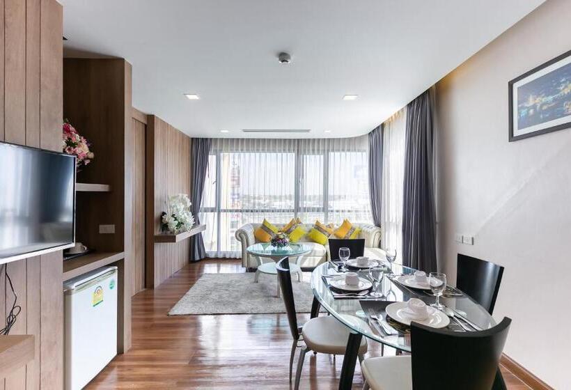 سوییت جونیور, Grand Ratchapruek