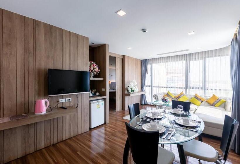 سوییت جونیور, Grand Ratchapruek