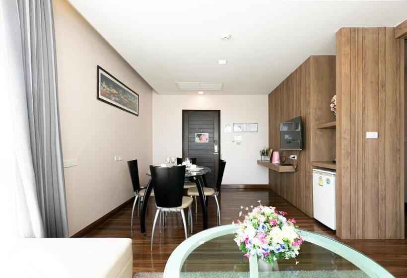 سوییت جونیور, Grand Ratchapruek