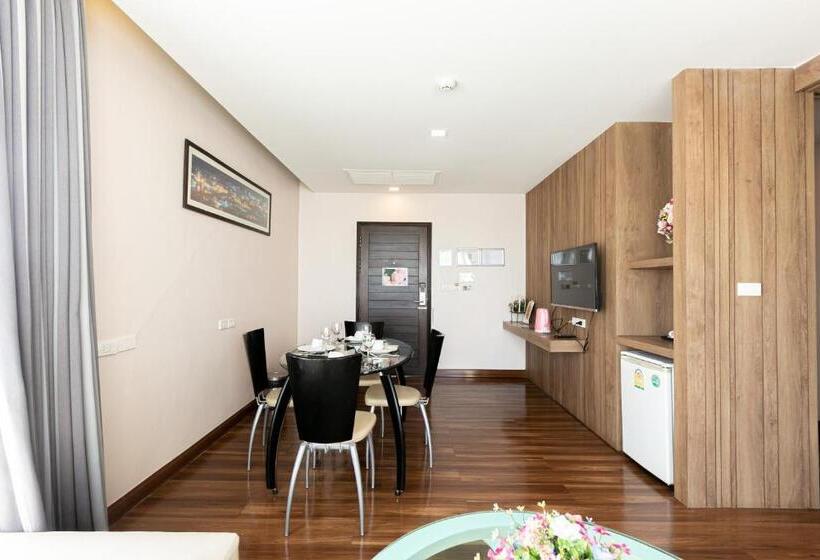 سوییت جونیور, Grand Ratchapruek