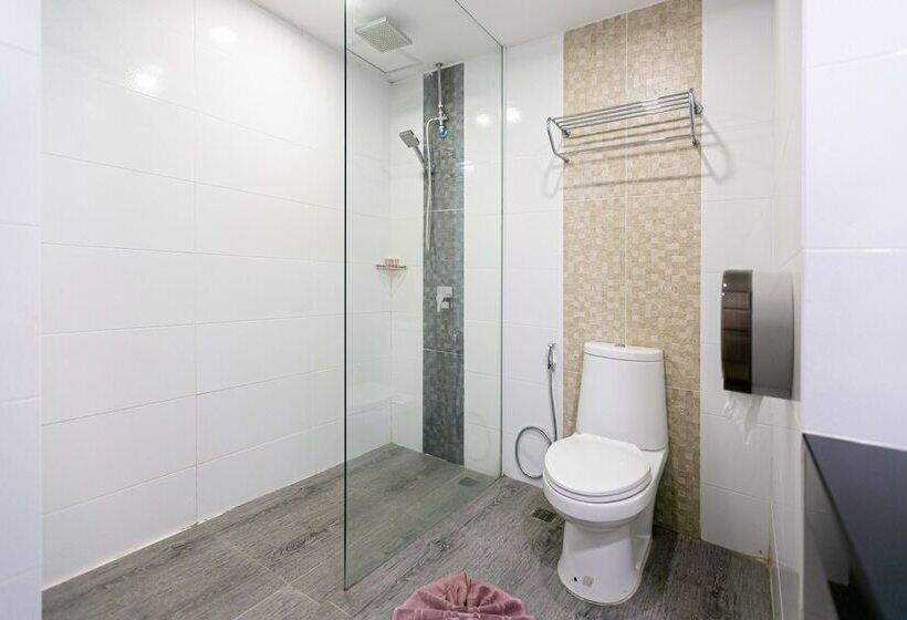 اتاق لوکس, Grand Ratchapruek