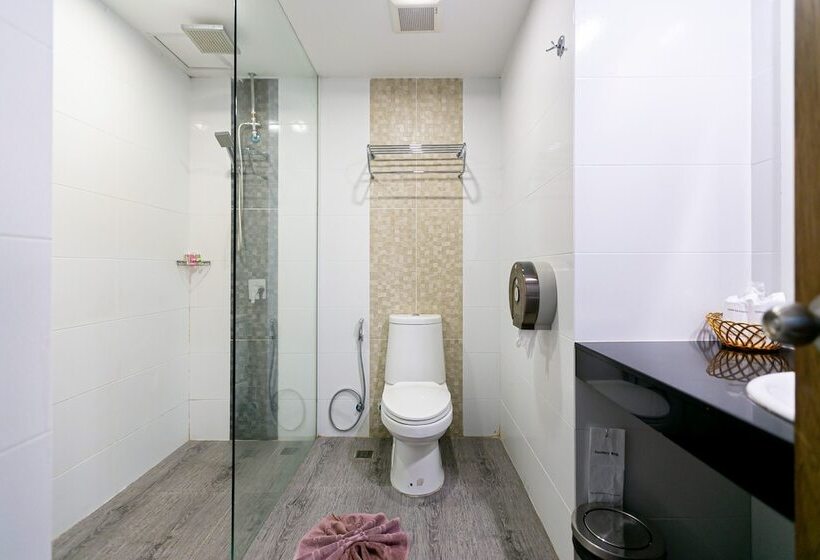 اتاق لوکس, Grand Ratchapruek