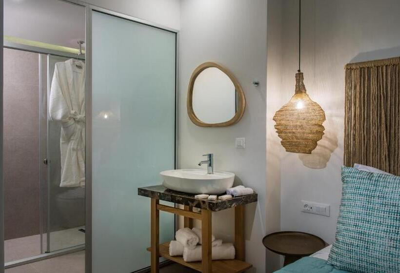 جناح جونيور مزوَّد بشرفة, Omiros Boutique Hotel   Adults Only