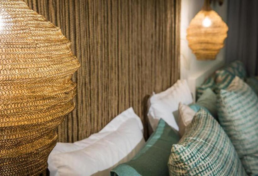 Полулюкс с Балконом, Omiros Boutique Hotel   Adults Only