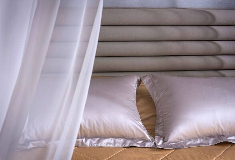 Люкс Кровать Кинг, Omiros Boutique Hotel   Adults Only