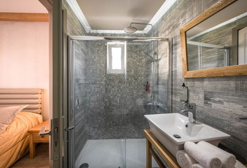 Люкс Кровать Кинг, Omiros Boutique Hotel   Adults Only