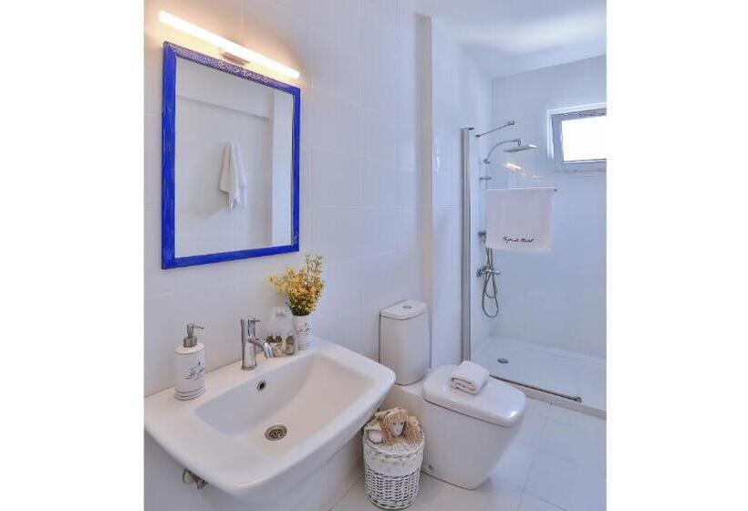 חדר משפחתי, Palas Ilıca