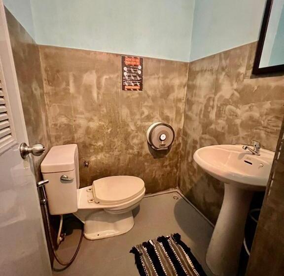 Номер Стандарт, Revolution Hostel Pai