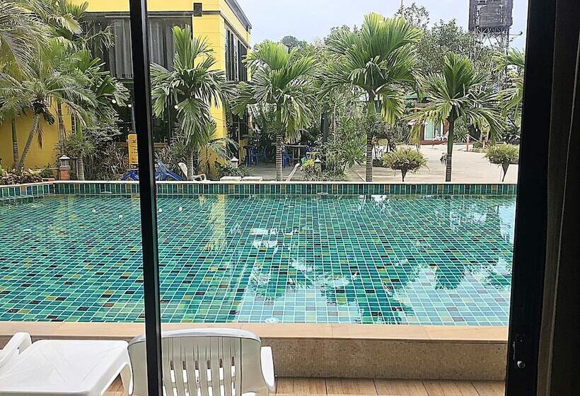 חדר דלוקס, Rimnatee Resort Trang