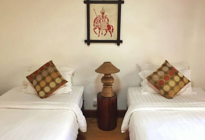 غرفة قياسية, Villa Sayada