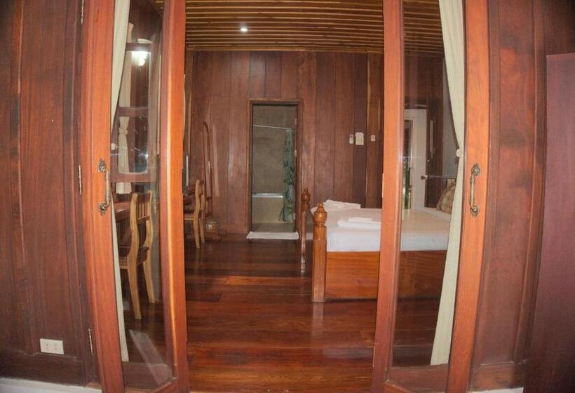 غرفة قياسية, Villa Sayada