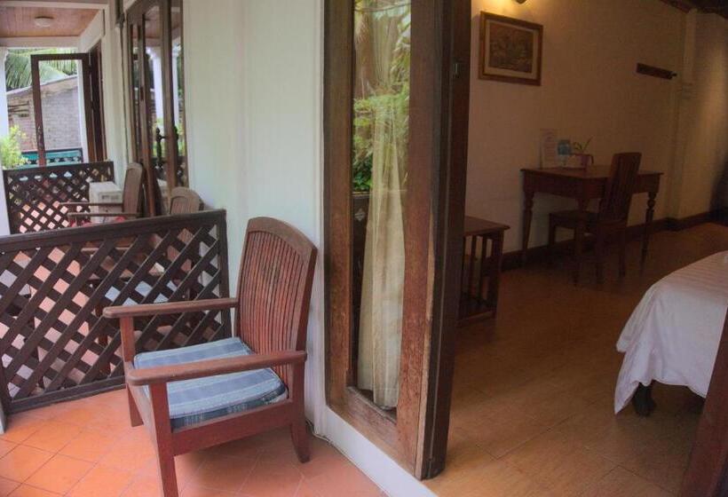 غرفة قياسية, Villa Sayada