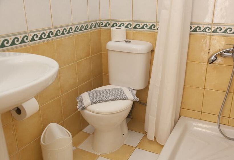 2ベッドルームアパートメント, Troulakis Beach