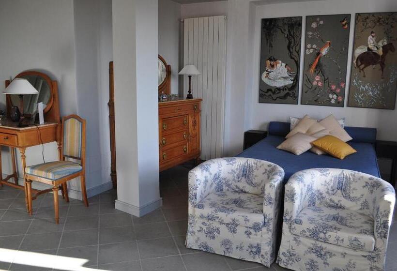 سوئیت با چشم‌انداز, Casina Mazzuoli