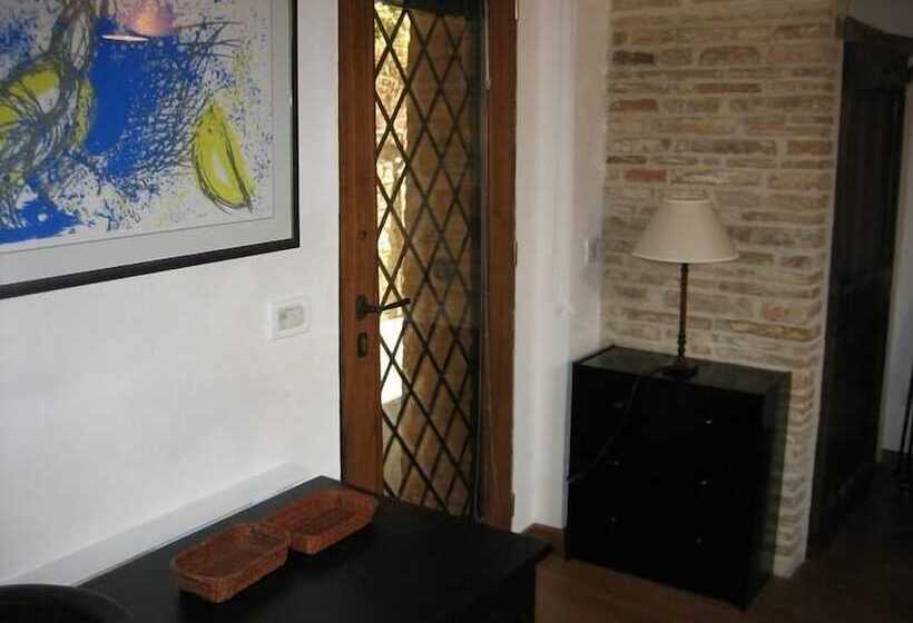 سوییت, Casina Mazzuoli