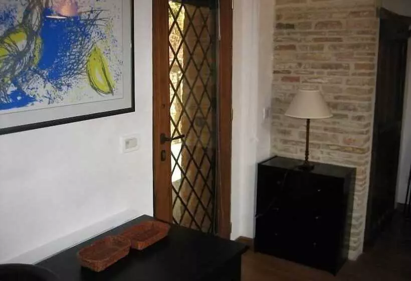 スイート, Casina Mazzuoli