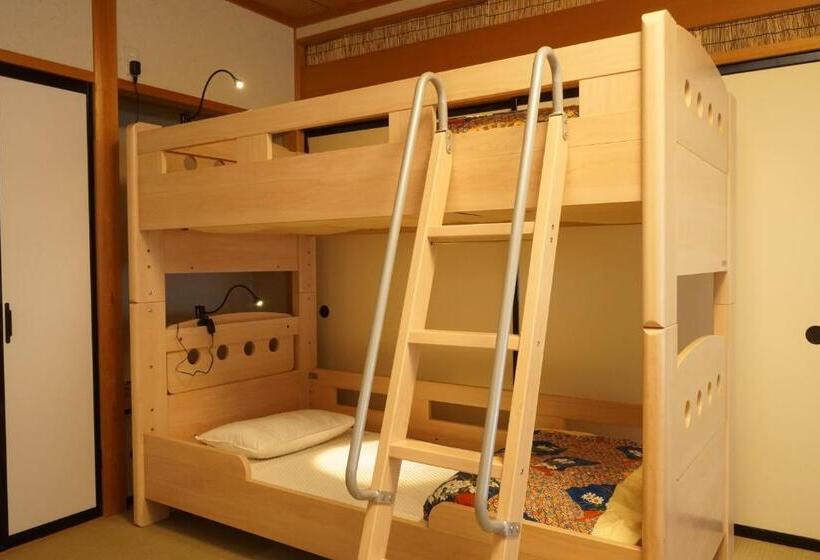 浴室共有ファミリールーム, Guest House Ouka