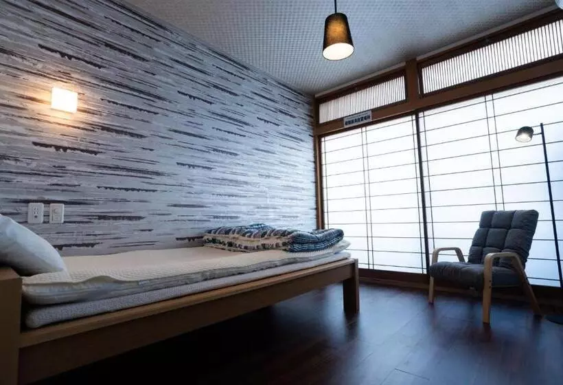 اتاق اکونومی یک تخته, Guest House Ouka