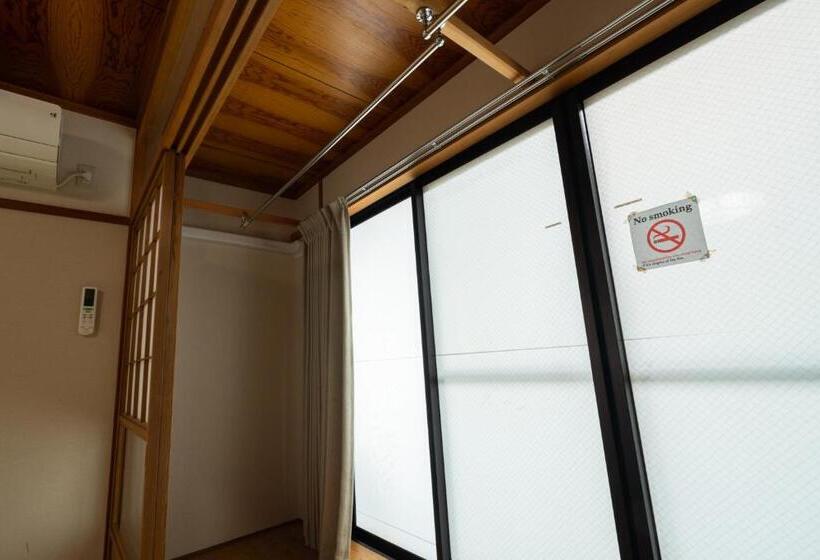 バス共有のスタンダードルーム, Guest House Ouka