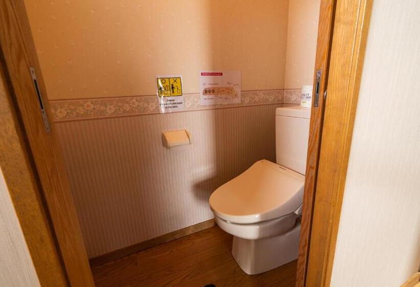 浴室共有スタンダード4人用ルーム, Guest House Ouka