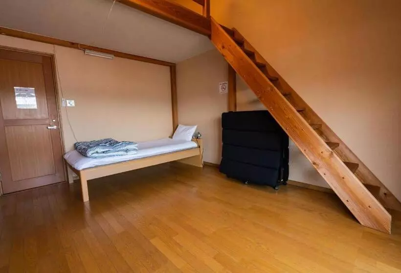 اتاق خانوادگی با سرویس بهداشتی مشترک, Guest House Ouka