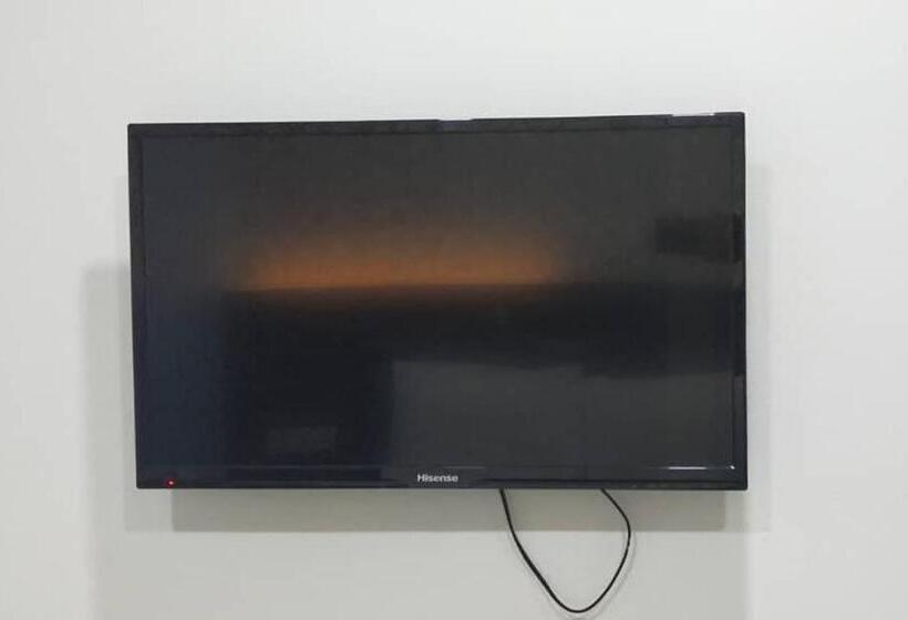 家庭套房, D Metro