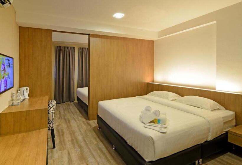 패밀리 스위트, De Parkview