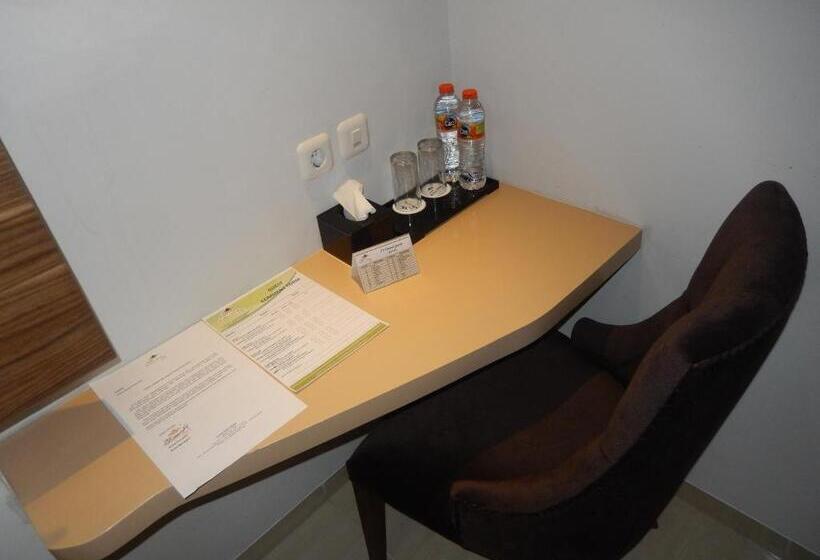 חדר דלוקס, Grand Amira