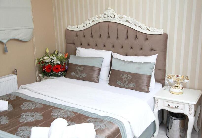 اتاق خانوادگی, Kadi Konagi Thermal