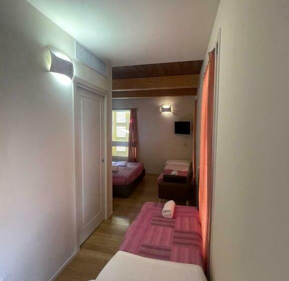 Habitación Triple Estándar, Modus Vivendi   Room E Relax