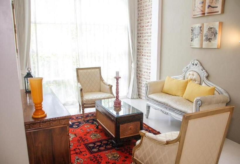 デラックススイート, Summer Luxury Beach Resort & Spa