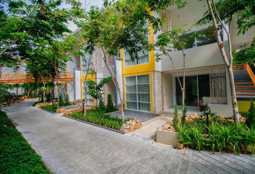 デラックススイート, Summer Luxury Beach Resort & Spa