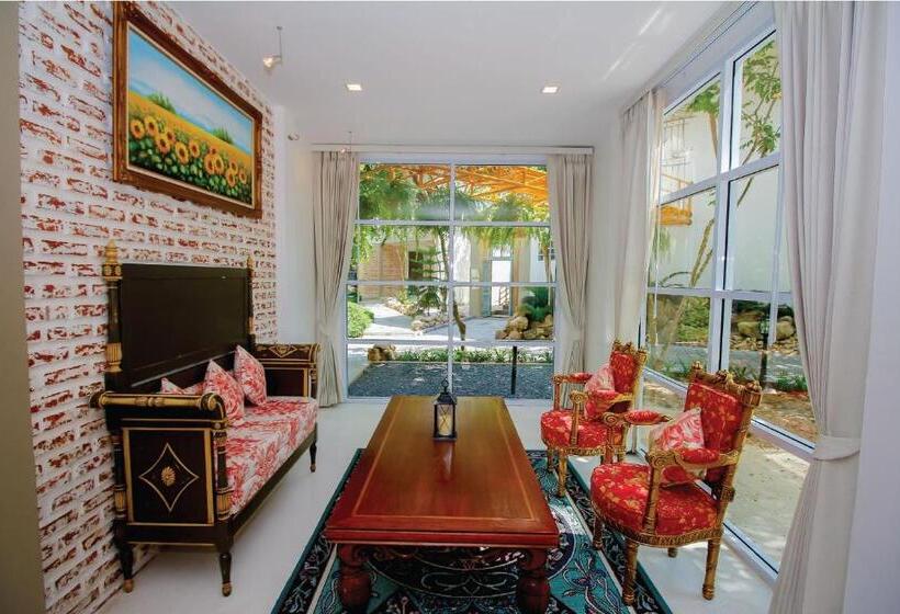 デラックススイート, Summer Luxury Beach Resort & Spa