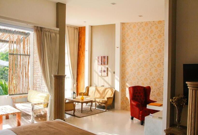 デラックススイート, Summer Luxury Beach Resort & Spa