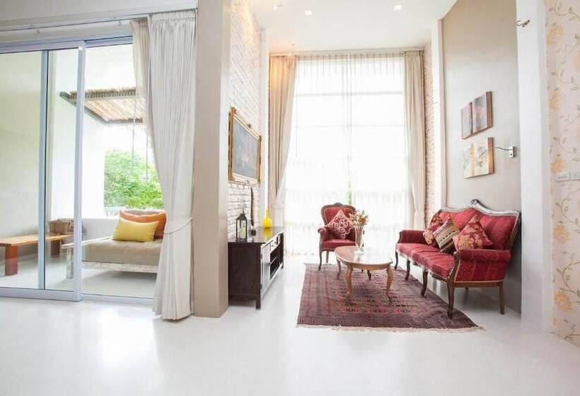 デラックススイート, Summer Luxury Beach Resort & Spa