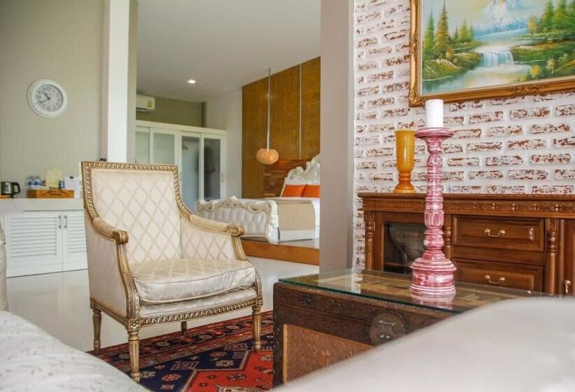 デラックススイート, Summer Luxury Beach Resort & Spa