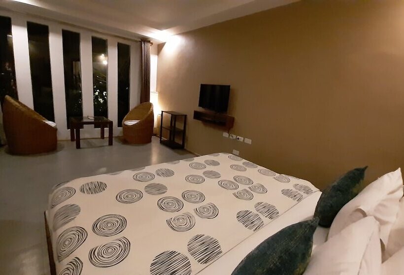 اتاق استاندارد با تخت بزرگ, Urban Sands Iloilo