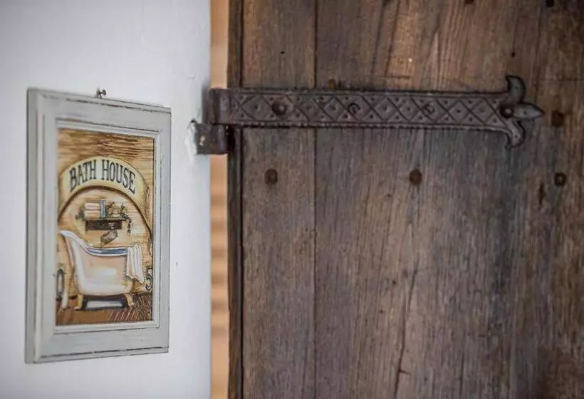 庭の見えるスタンダードトリプルルーム, La Locanda Di Adele Il Giardinetto B&b