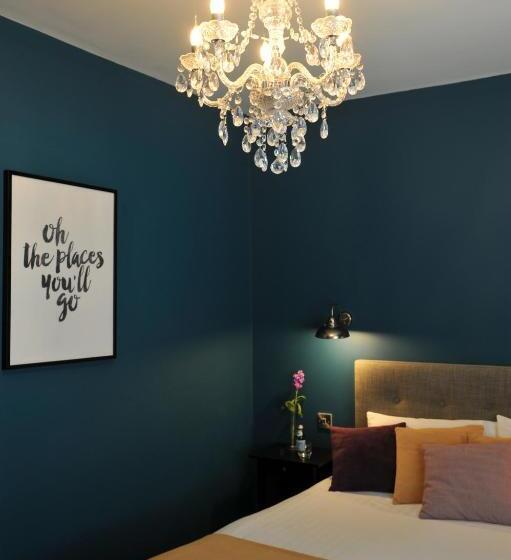 اتاق لوکس با تخت بزرگ, The Gateway Lodge