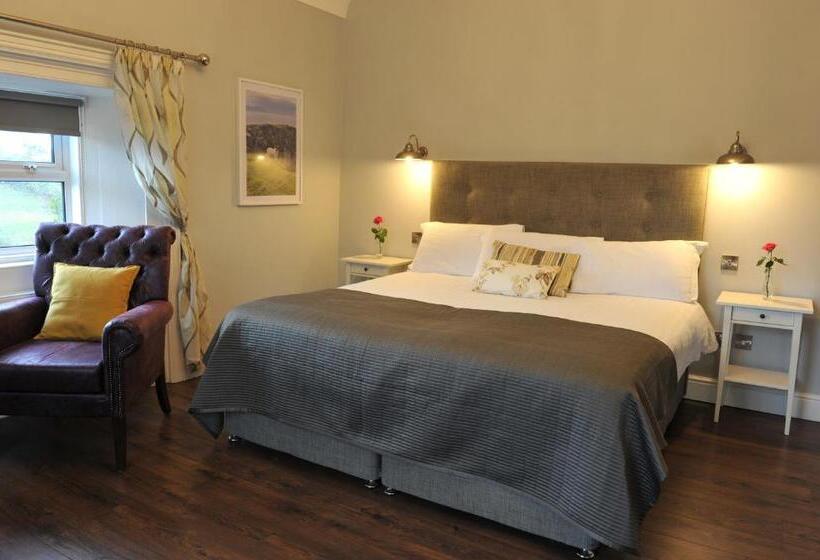 اتاق لوکس با تخت بزرگ, The Gateway Lodge