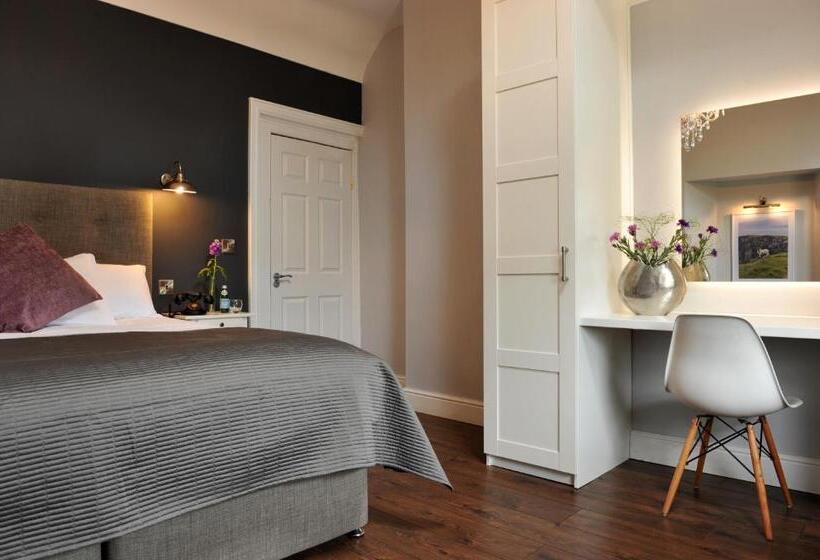 اتاق لوکس با تخت بزرگ, The Gateway Lodge