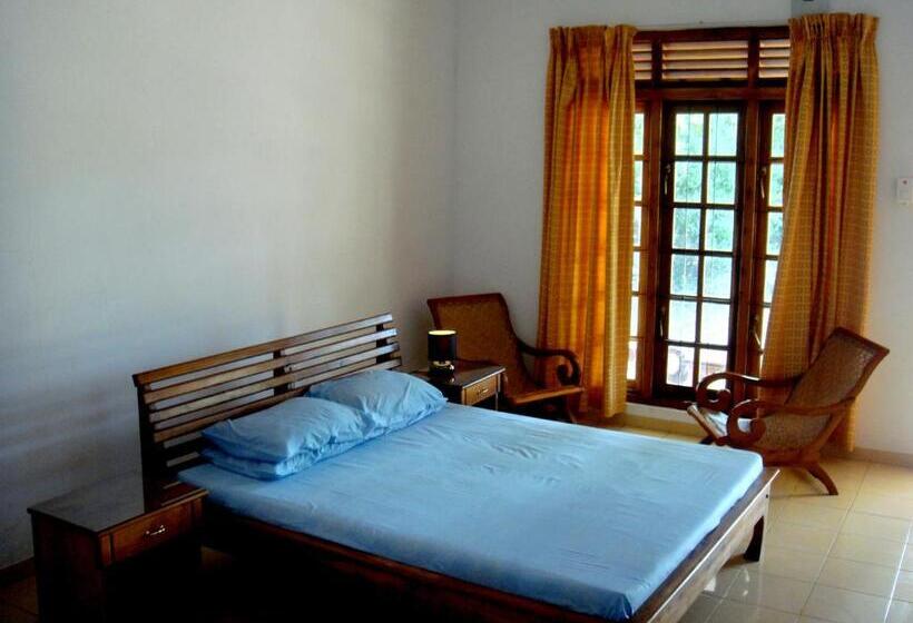 Трехместный Номер Deluxe, Le Grand Meaulnes