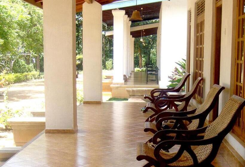 Семейный Номер Deluxe, Le Grand Meaulnes