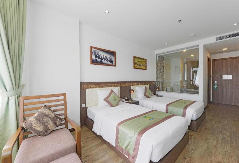 Deluxe room with river view, Ben Tre Riverside Resort