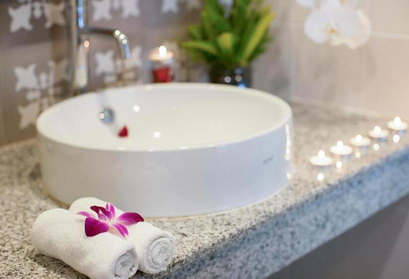 اتاق لوکس, Ben Tre Riverside Resort