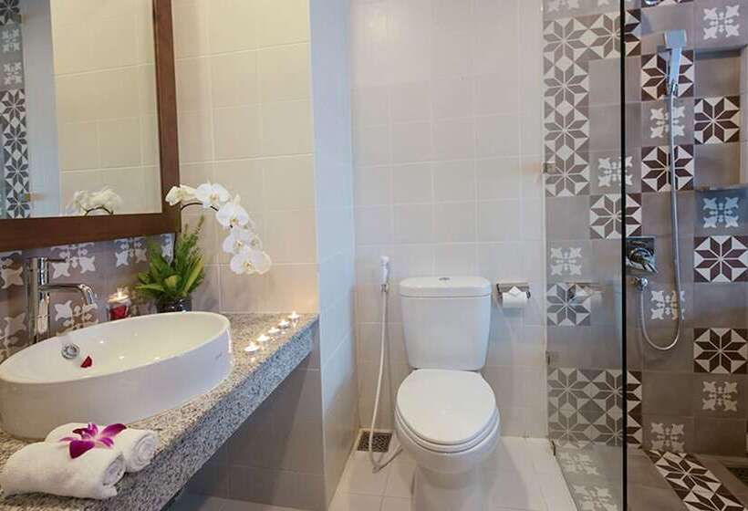 Deluxe room with river view, Ben Tre Riverside Resort