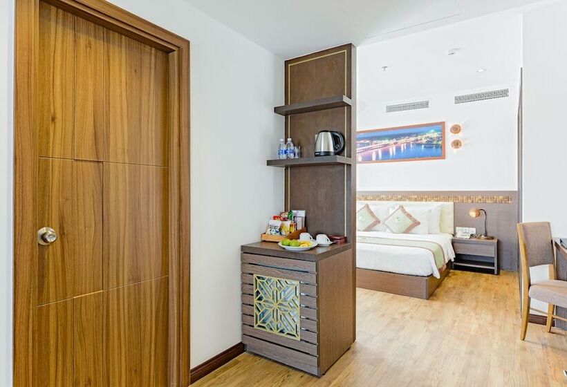 سوئیت با چشمانداز رودخانه, Ben Tre Riverside Resort