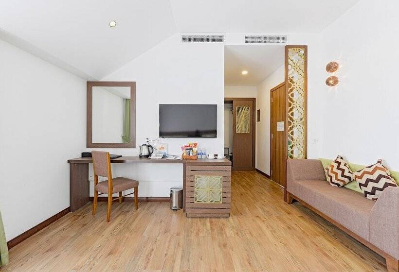 سوئیت با چشمانداز رودخانه, Ben Tre Riverside Resort