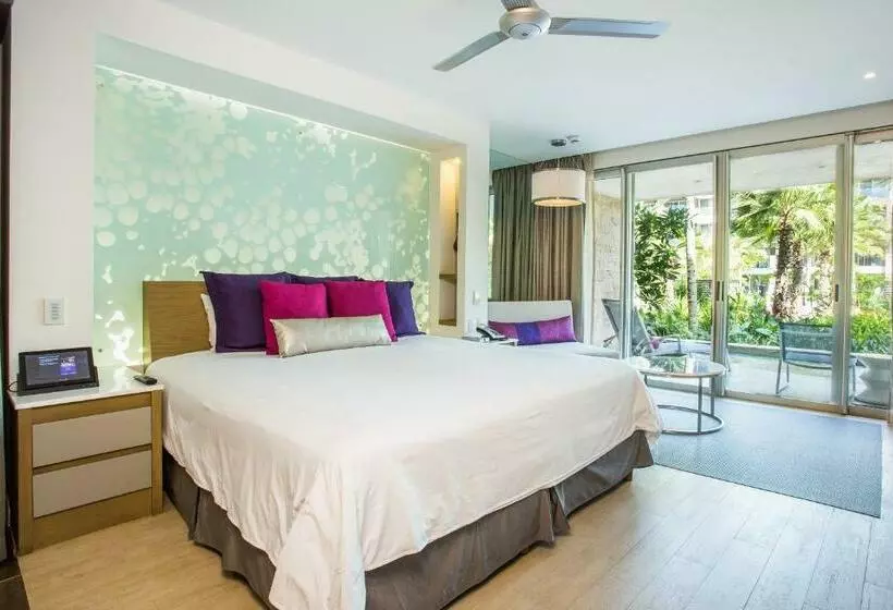 キングサイズベッドのジュニアスイート, Breathless Riviera Cancun Resort & Spa   Adults Only   All Inclusive