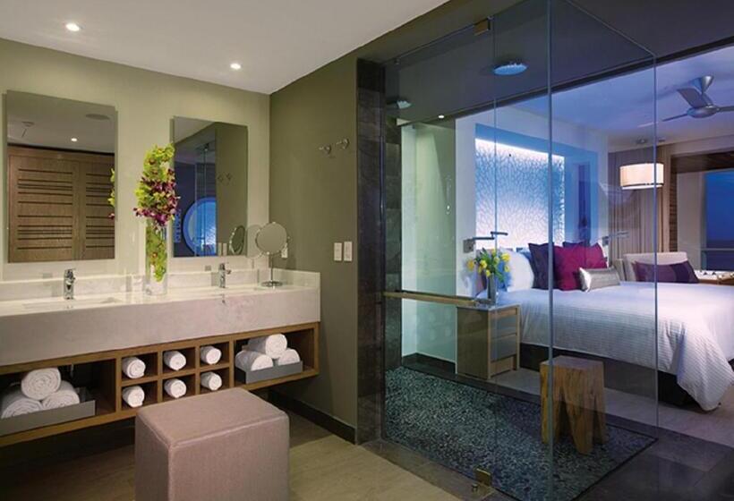 Junior Suite Lit King Size, Breathless Riviera Cancun Resort & Spa   Adults Only   All Inclusive